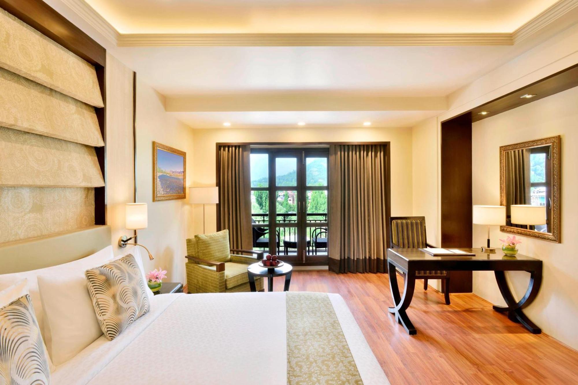 Four Points By Sheraton Srinagar Kültér fotó